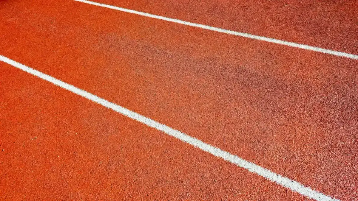 Laufbahn am Sportgelände